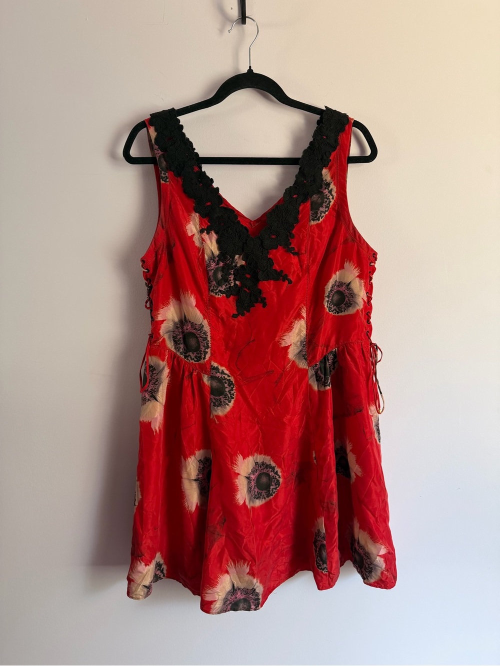Anthropologie Leifsdottir Red Poppy Floral Silk Mini Laced Sides 10